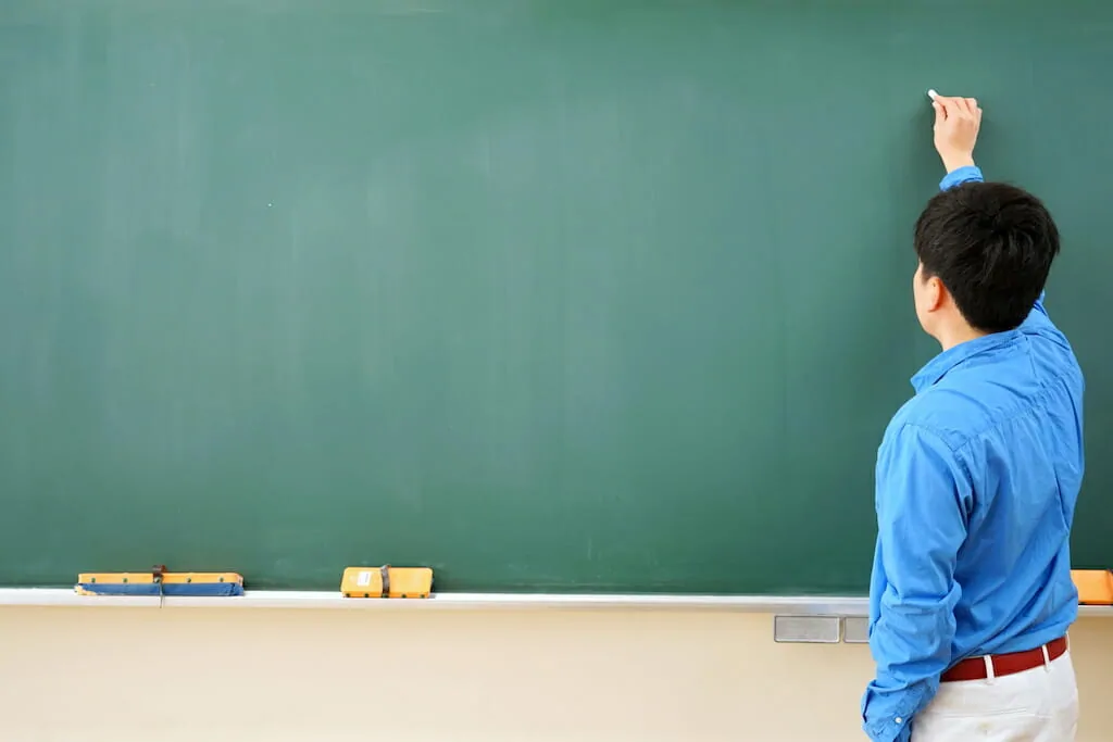 福岡県 全県立校に電子黒板 の怪 子ども速読 学習法指導による自律学習支援教室 ことのば